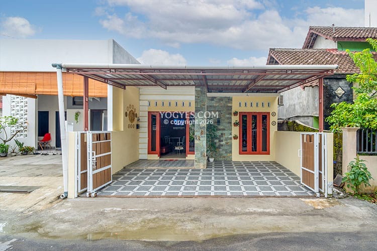 Alodia Guest House 1